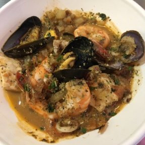 Gluten-free seafood broth from Bombo