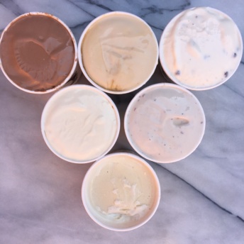 6 pints of organic ice cream from Snoqualmie