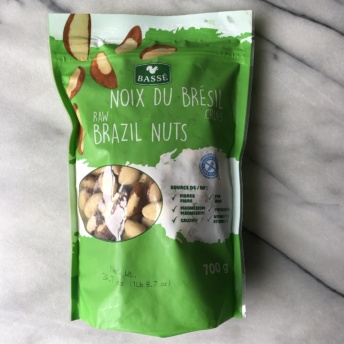 Raw Brazil nuts from Basse Nuts