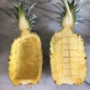 How to make pineapple boats