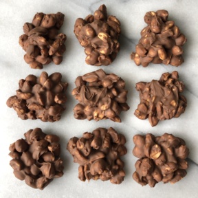 Gluten-free Chocolate Peanut Clusters