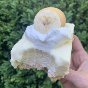 Delicious gluten-free Banana Pudding Cheesecake Bars
