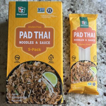 Gluten-free pad Thai kit by GloryLand Food